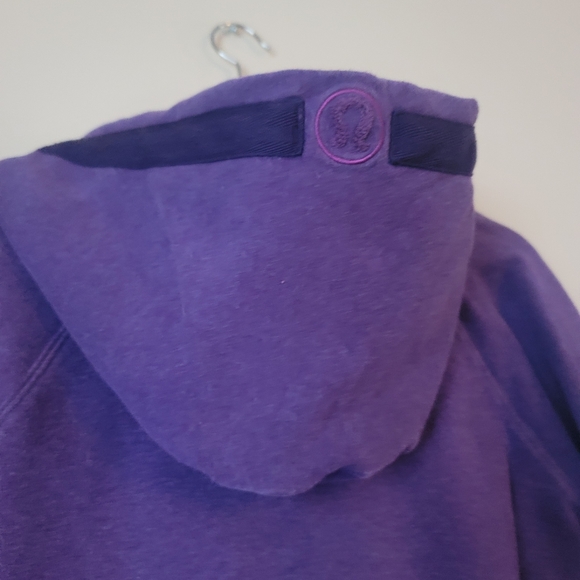 014 Lululemon Pullover Scuba Hoodie Sweater in Purple - Picture 6 of 8